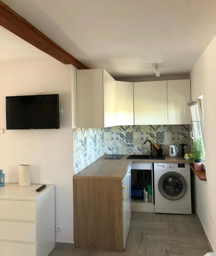 Mewaewa Przystan Na Relaks Villa Jezierzany Luaran gambar